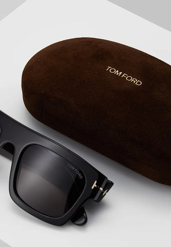 Tom Ford FT0711S 01A